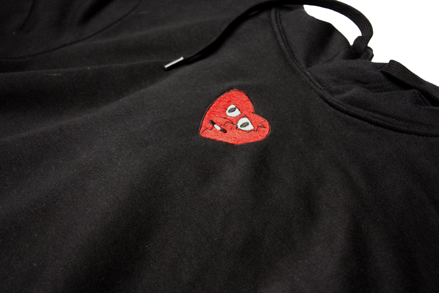 Sudadera negra – Treat